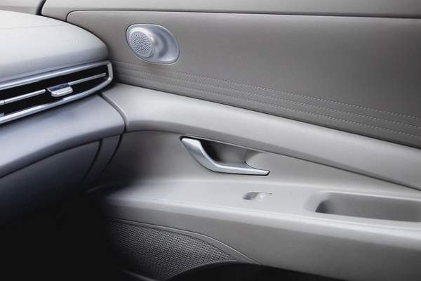 Hyundai Elantra / Avante 2023