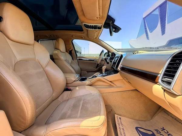 PORSCHE CAYENNE GTS | 4.8L V8 – 420 BHP | 2013 | GCC SPECS