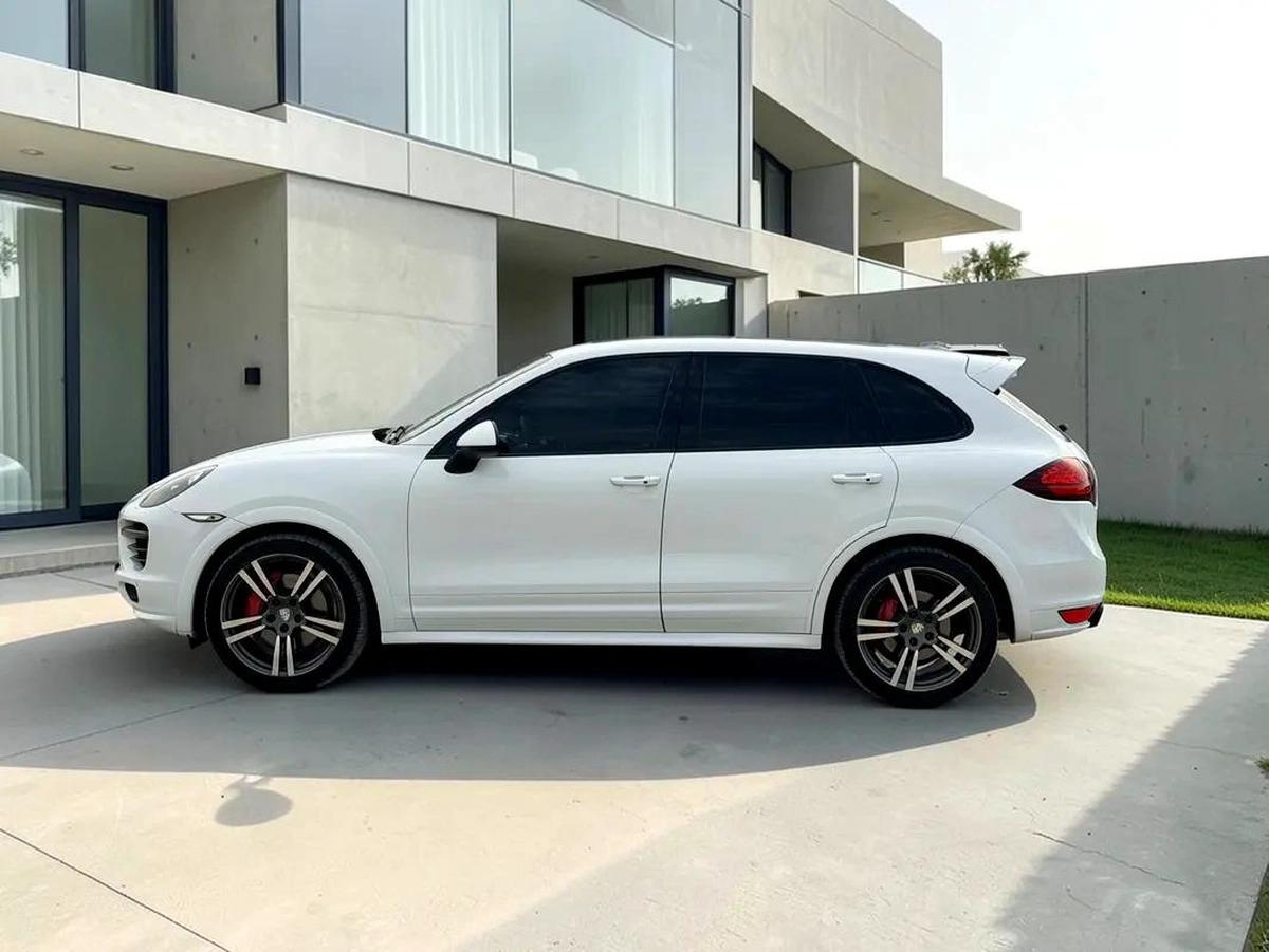 PORSCHE CAYENNE GTS | 4.8L V8 – 420 BHP | 2013 | GCC SPECS-16-16