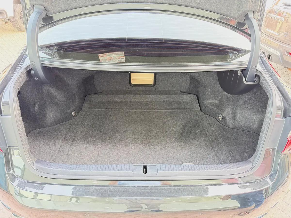 لكزس ES350 فل اوبشن دبه كهربا اسود / بيج خليجي 2017 Lexus ES 350 - GCC Specs-14-14