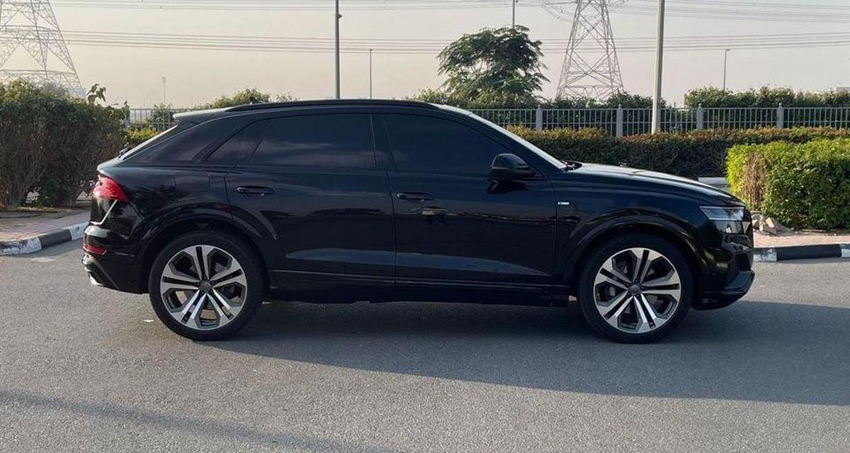 Audi Q8 55 TFSI quattro S-Line 3.0L (340 HP) -Al Nabooda-15-15