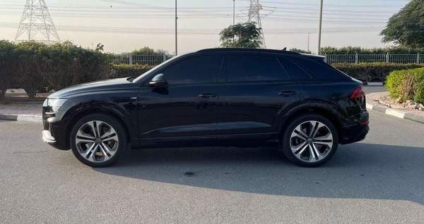 Audi Q8 55 TFSI quattro S-Line 3.0L (340 HP) -Al Nabooda