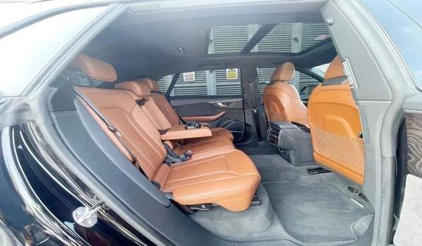 Audi Q8 55 TFSI quattro S-Line 3.0L (340 HP) -Al Nabooda