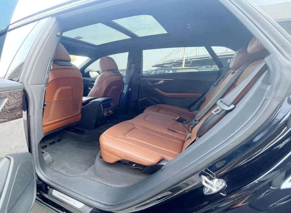 Audi Q8 55 TFSI quattro S-Line 3.0L (340 HP) -Al Nabooda-7-7