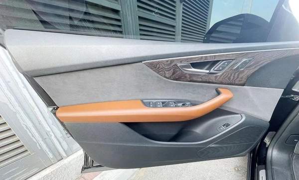 Audi Q8 55 TFSI quattro S-Line 3.0L (340 HP) -Al Nabooda