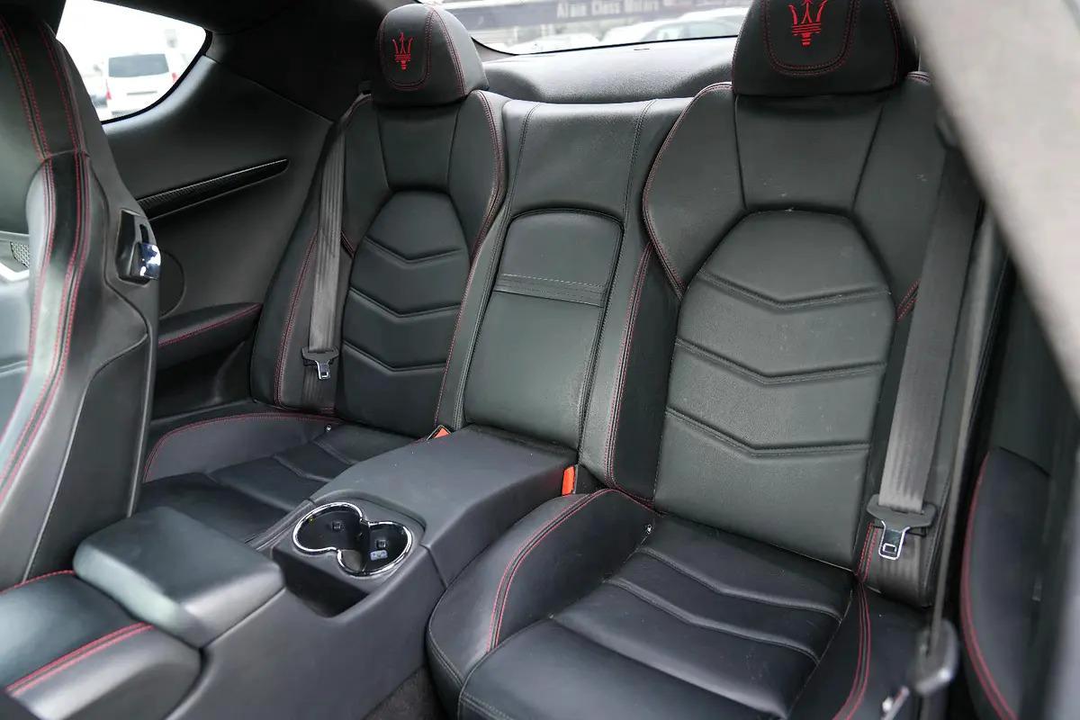 Maserati GranTurismo Sport 2014 GCC Specs-12-12
