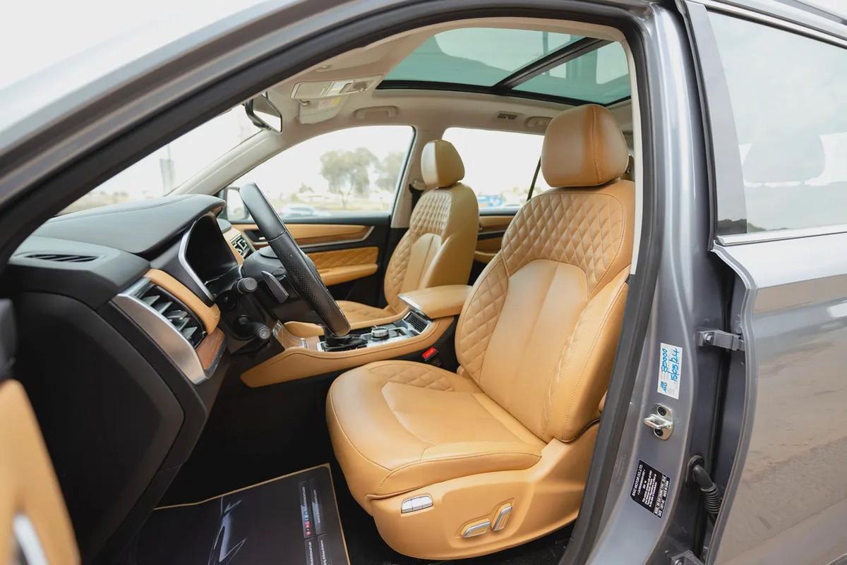 AED 804/Month | RX-8 Luxury | Free Warranty | GCC Specs | REF#M13091-9-9