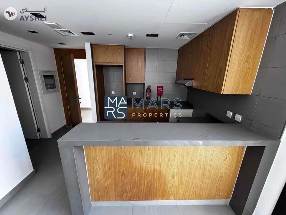 Luxurious brand new one bedroom with all facilities available-13-13