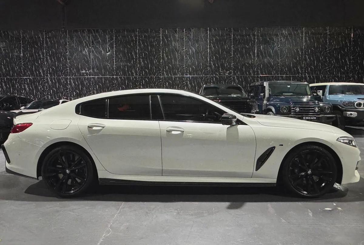 BMW 8 Series M850 Gran Coupe 2020 GCC specs for 175,000.00 AED-6-6