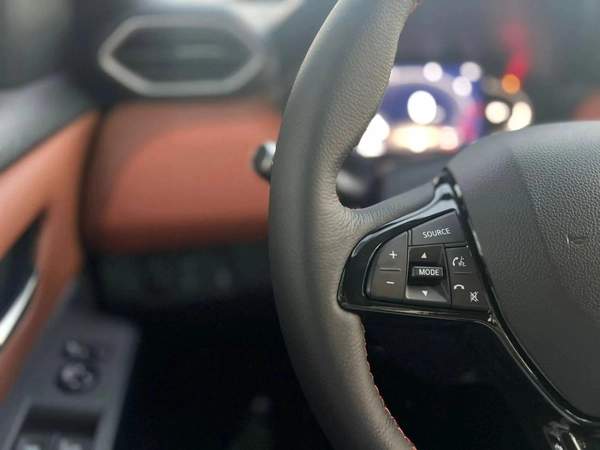 Nissan Magnite SL | EXPORT