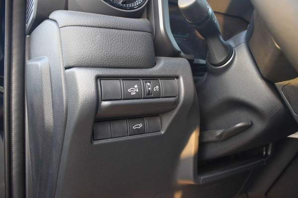 Toyota Prado TOYOTA-PRADO 2.8L ADV