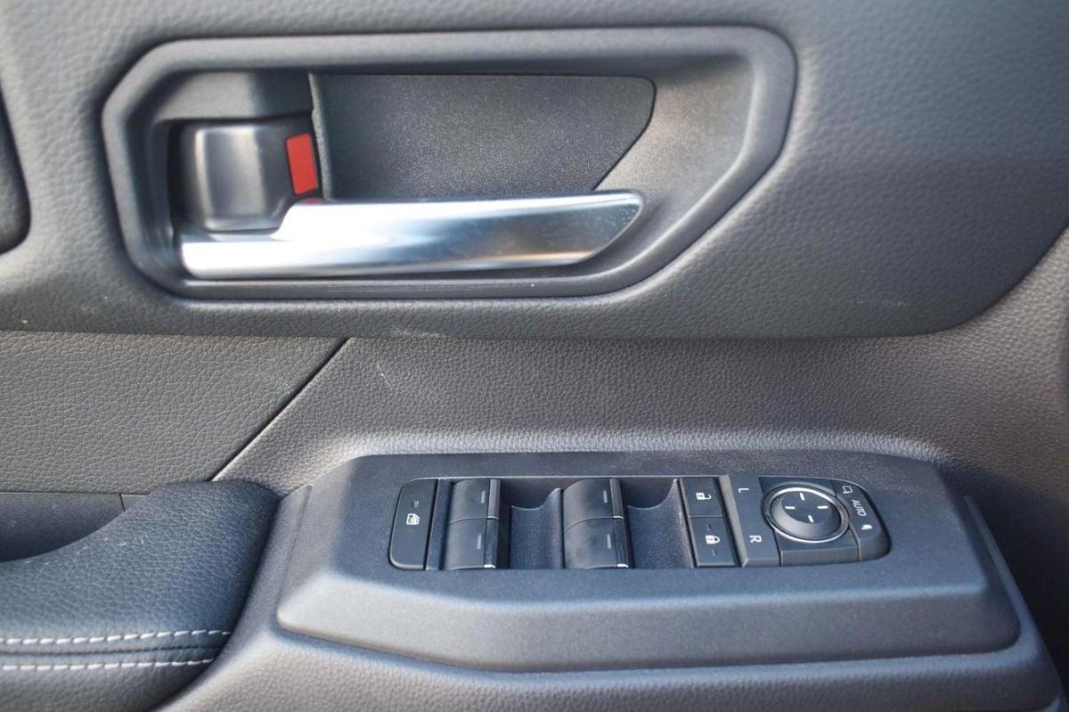 Toyota Prado TOYOTA-PRADO 2.8L ADV-17-17