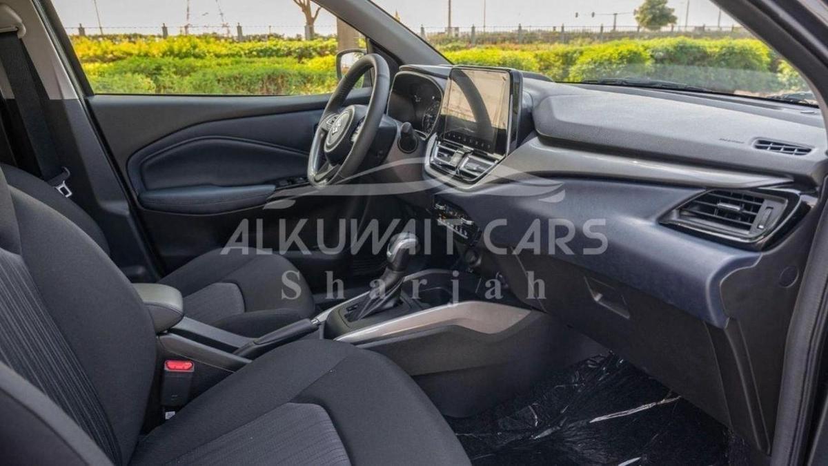Suzuki Baleno GLX 1.4P AT MY2023 – GREY-14-14