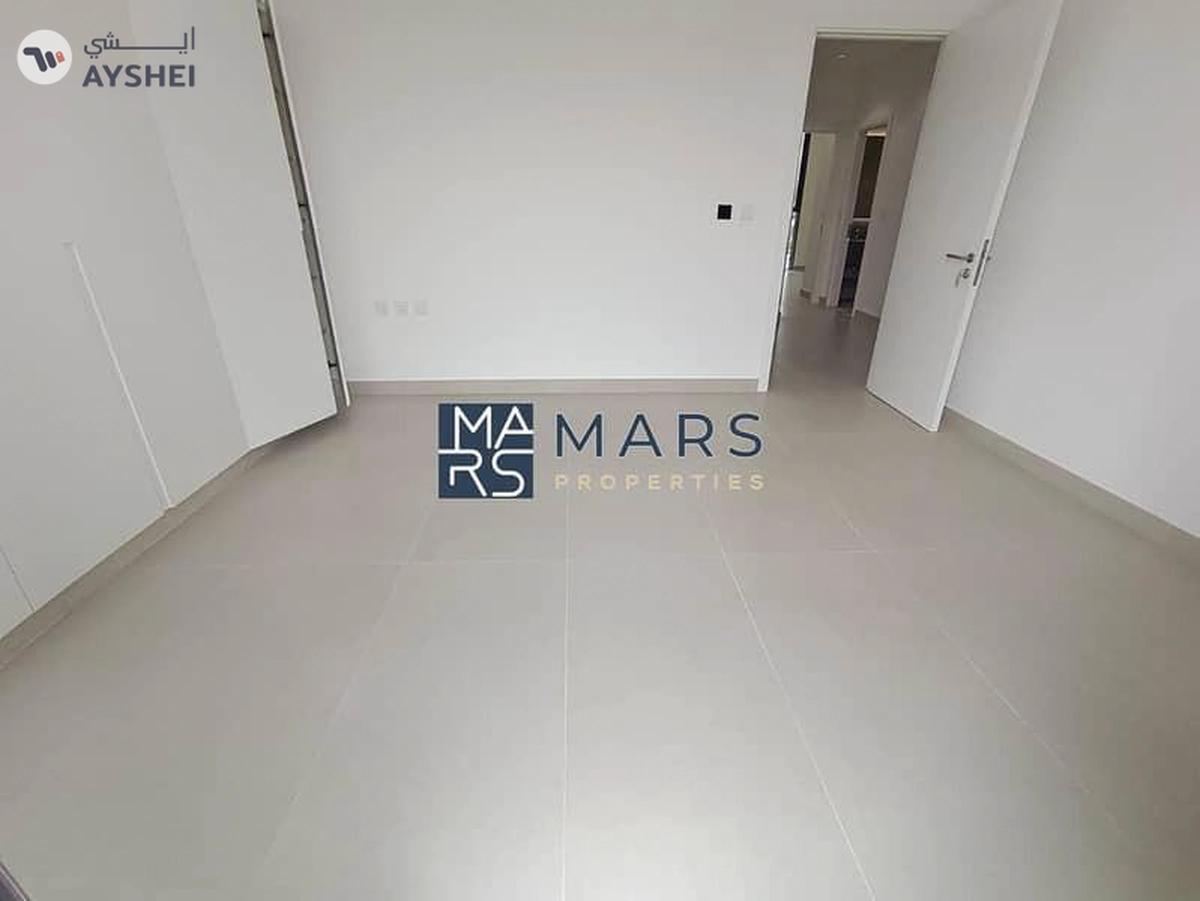 Brand New 4 bedroom villa available for rentin Masaar just in 200k-17-17