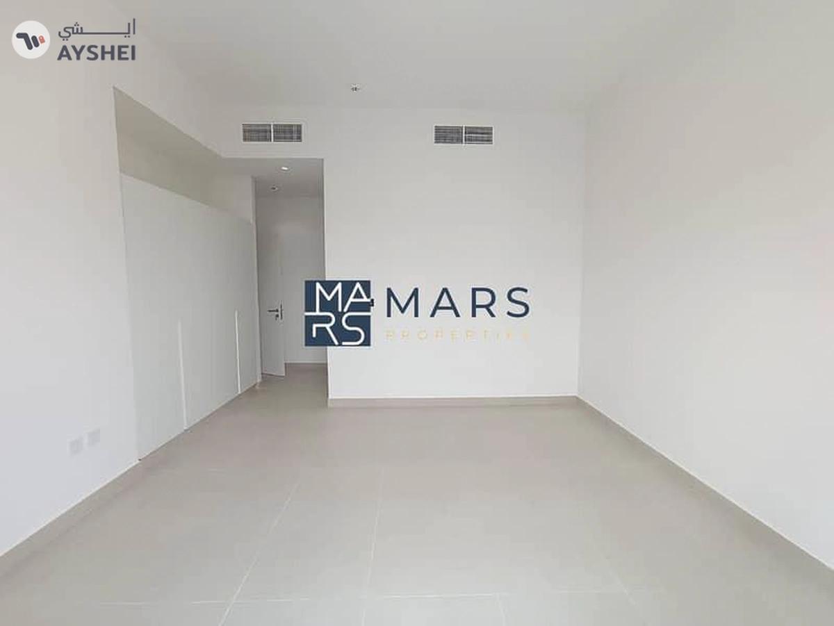 Brand New 4 bedroom villa available for rentin Masaar just in 200k-1-landscape