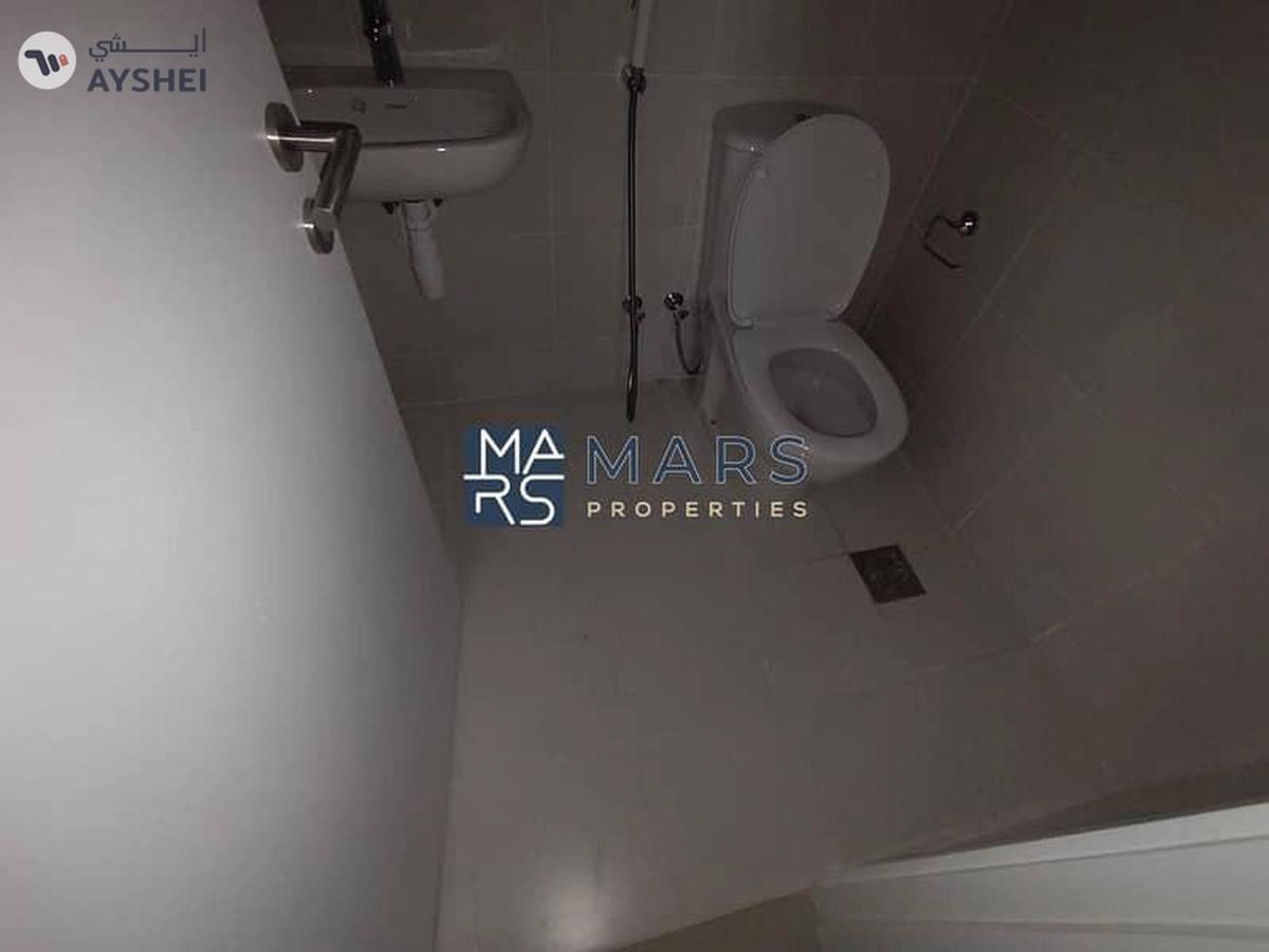 Brand New 4 bedroom villa available for rentin Masaar just in 200k-1-landscape