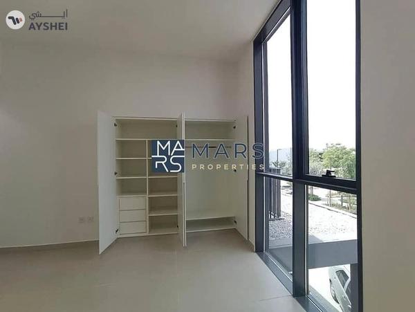 Brand New 4 bedroom villa available for rentin Masaar just in 200k