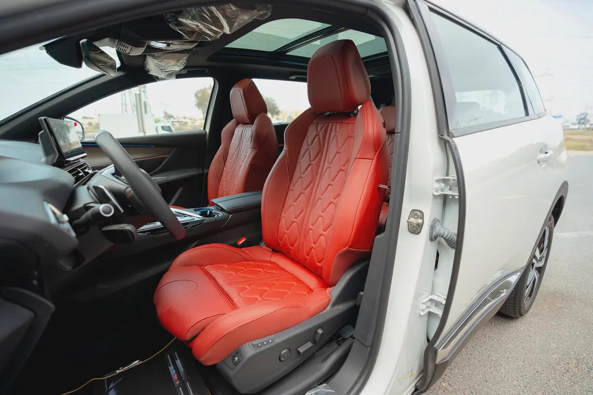 AED 1,299/Month | 5008 GT | Manufacturer Warranty | GCC Specs | REF#P04390-9-9