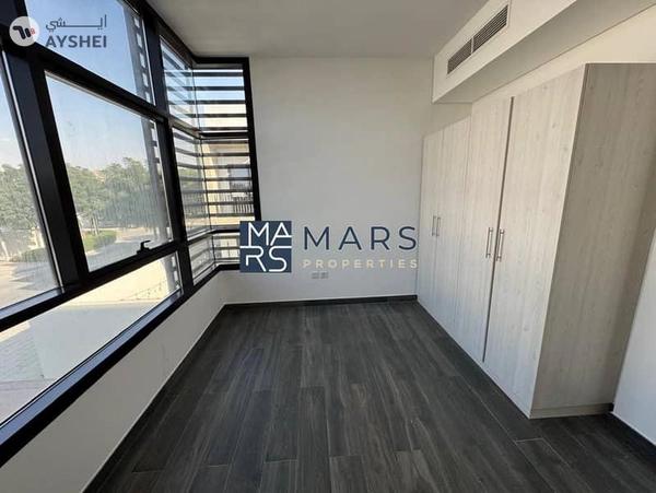 4 BR Corner Villa | Luxury Community | Best Price | Ready to Move In