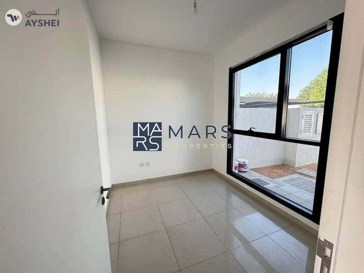 4 BR Corner Villa | Luxury Community | Best Price | Ready to Move In-5-5