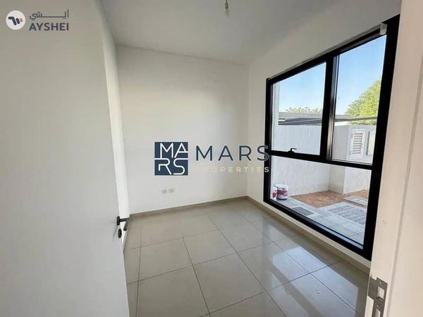 4 BR Corner Villa | Luxury Community | Best Price | Ready to Move In