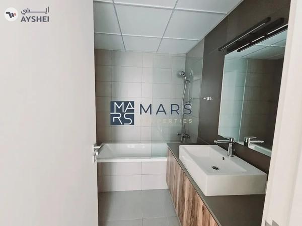 Brand New Unit | Big Layout | Modern