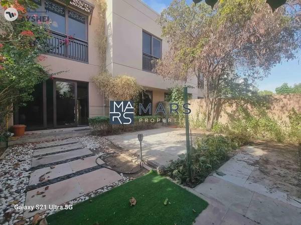 Luxury 4 bedroom villa available for rent in Al Zahia just in 200k