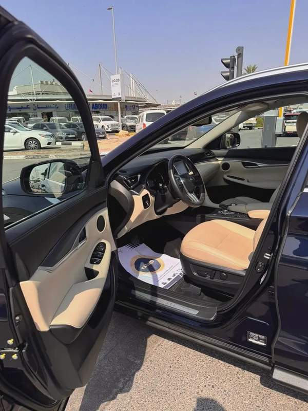 1 YEAR / 20,000 KM WARRANTY | 2.0 LUXURY | GCC | AED 1150 PM