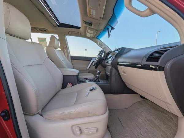 TOYOTA PRADO 2022 TXL TOP FULL OPTION GCC IN EXCELLENT CONDITION