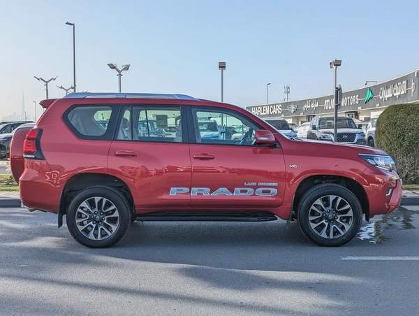 TOYOTA PRADO 2022 TXL TOP FULL OPTION GCC IN EXCELLENT CONDITION