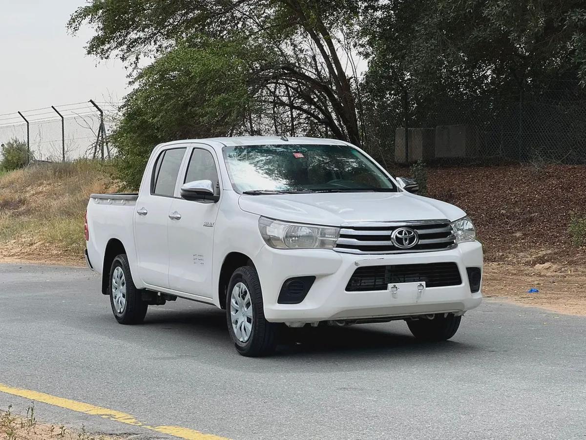 Toyota Hilux Double Cab 2021 GCC Specs-0-0