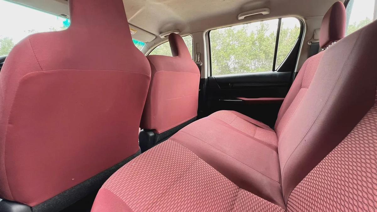 Toyota Hilux Double Cab 2021 GCC Specs-4-4