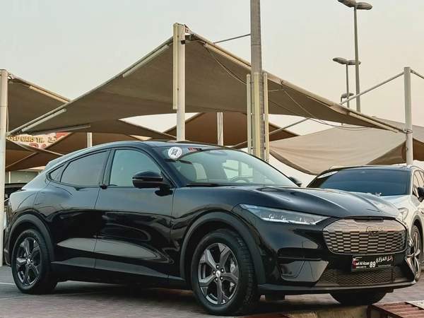 2022 Ford Mustang, black, in good condition, full options