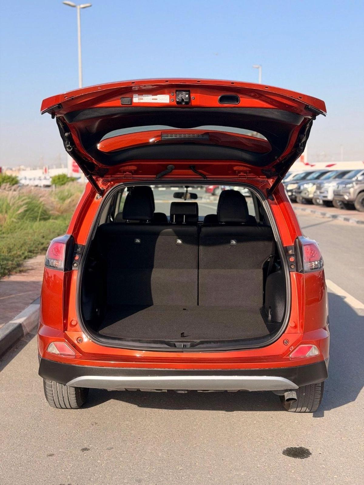 Toyota RAV4 XLE 2.5L sunroof, leather seats full option-21-21