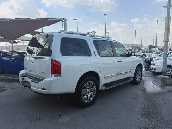 Nissan Armada LE GCC original paint accident free excellent condition