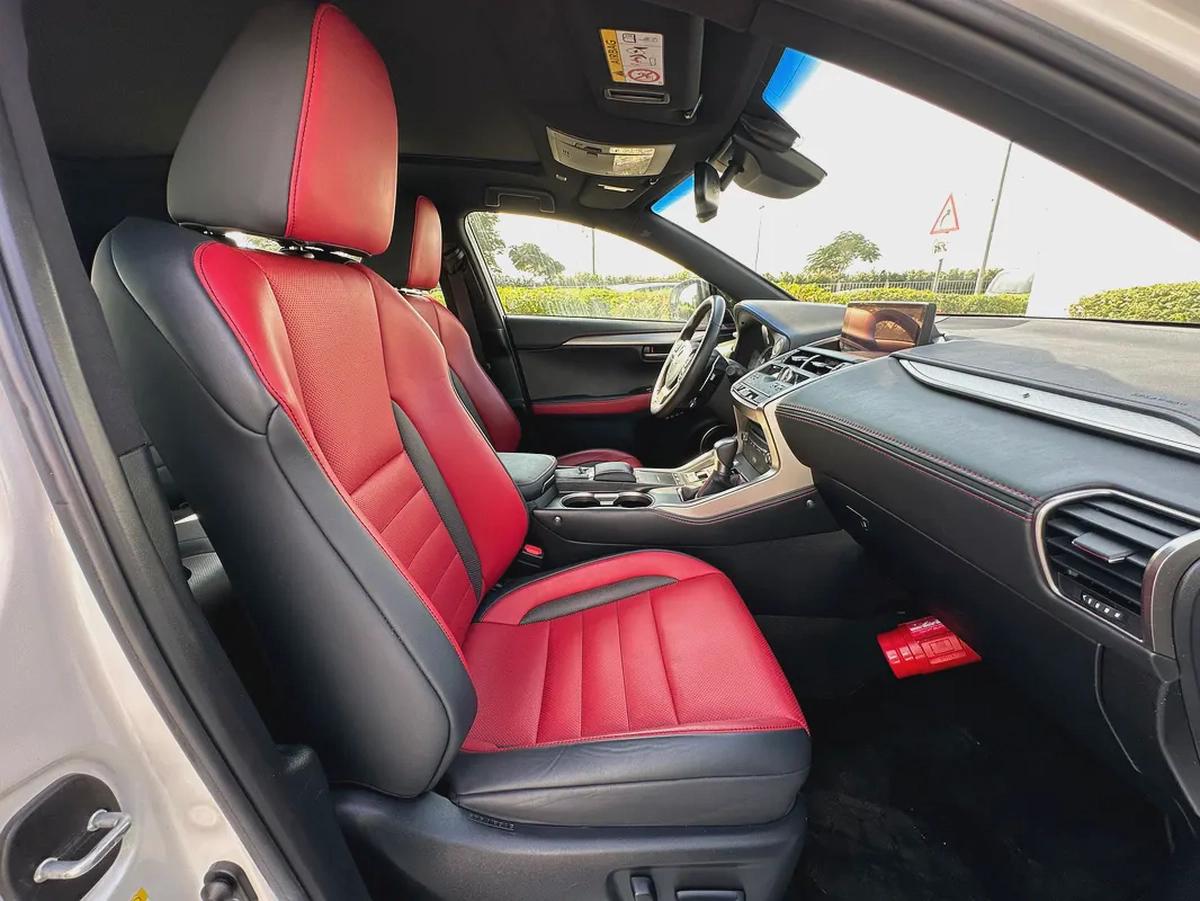 Lexus NC300 2019 GCC-6-6