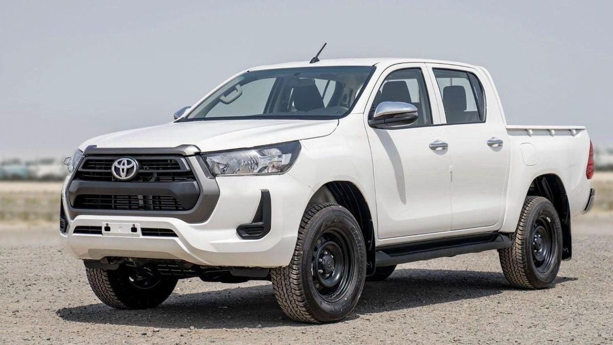 Toyota Hilux HILUX 2.4L MED OPTION DIESEL 2024-0-0