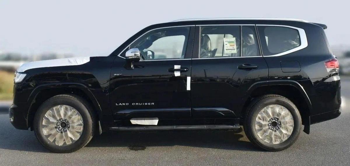Toyota Land Cruiser land cruiser VX hybrid 2025 3.5L-1-1