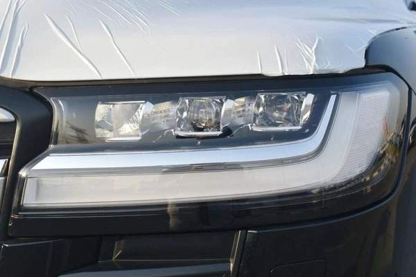 Toyota Land Cruiser land cruiser VX hybrid 2025 3.5L
