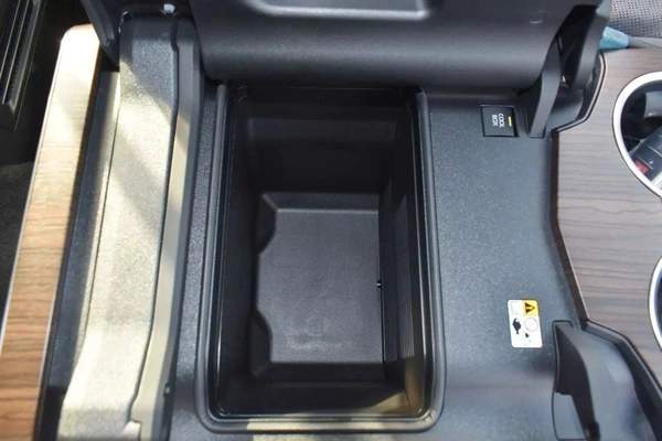 Toyota Land Cruiser land cruiser VX hybrid 2025 3.5L