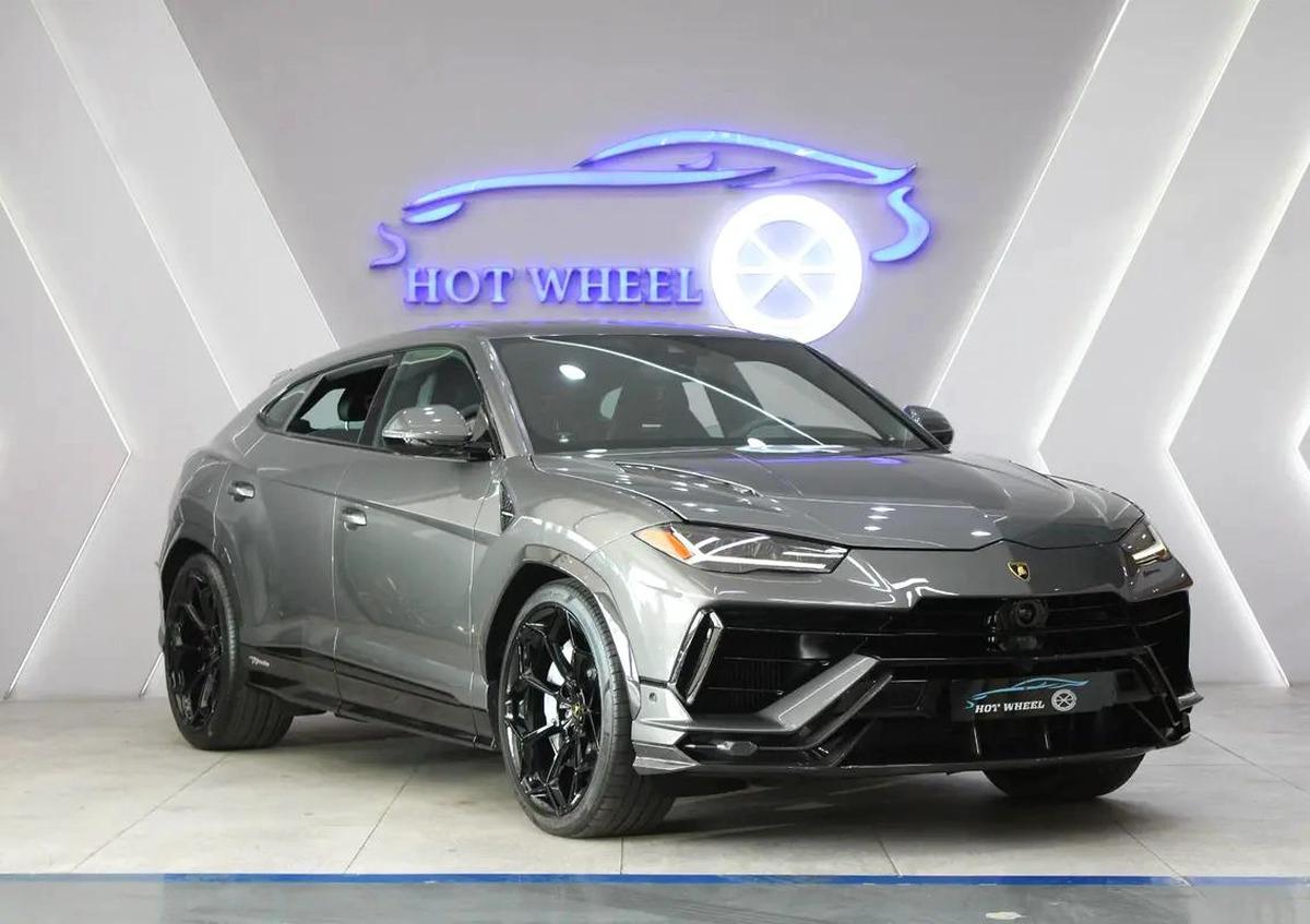 2024 - Lamborghini Urus Performante - V8-4-4