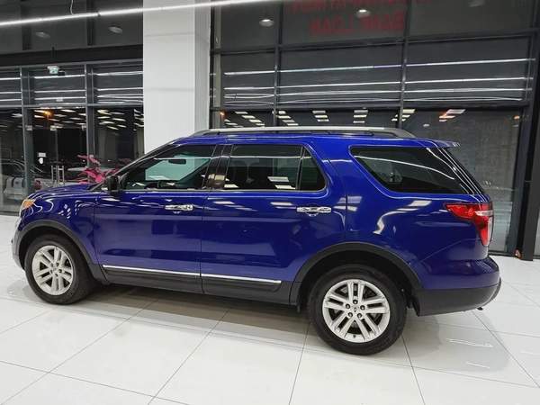 Ford Explorer Gcc with Service contract from Agency