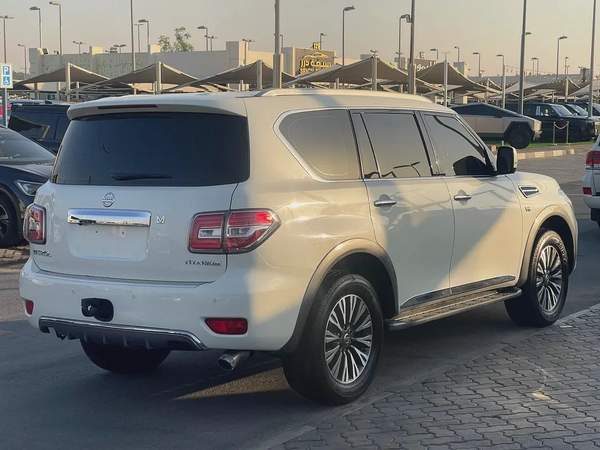 Nissan Patrol LE Titanium 2019 GCC Specs