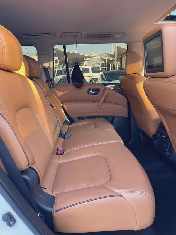 Nissan Patrol LE Titanium 2019 GCC Specs