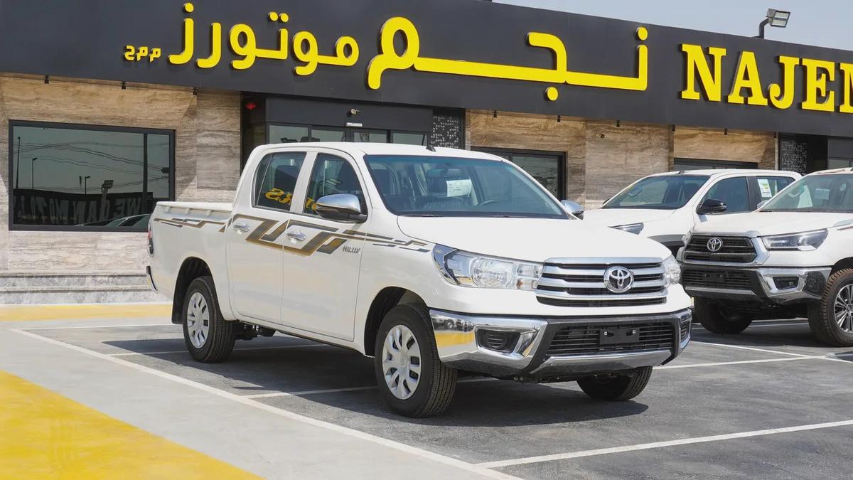 2025 Toyota Hilux Double Cab GLX - GCC/Other Region-2-2