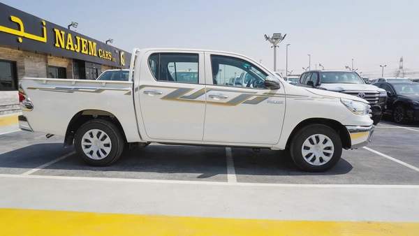 2025 Toyota Hilux Double Cab GLX - GCC/Other Region