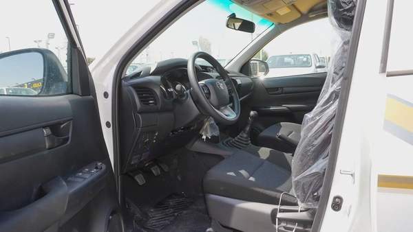 2025 Toyota Hilux Double Cab GLX - GCC/Other Region