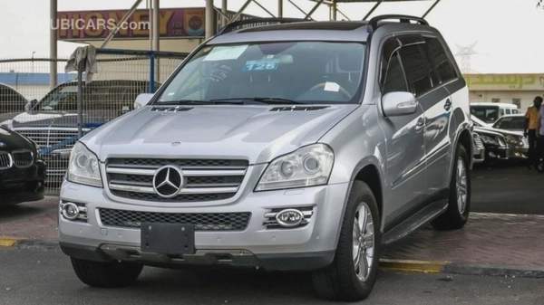 Mercedes Benz GL550