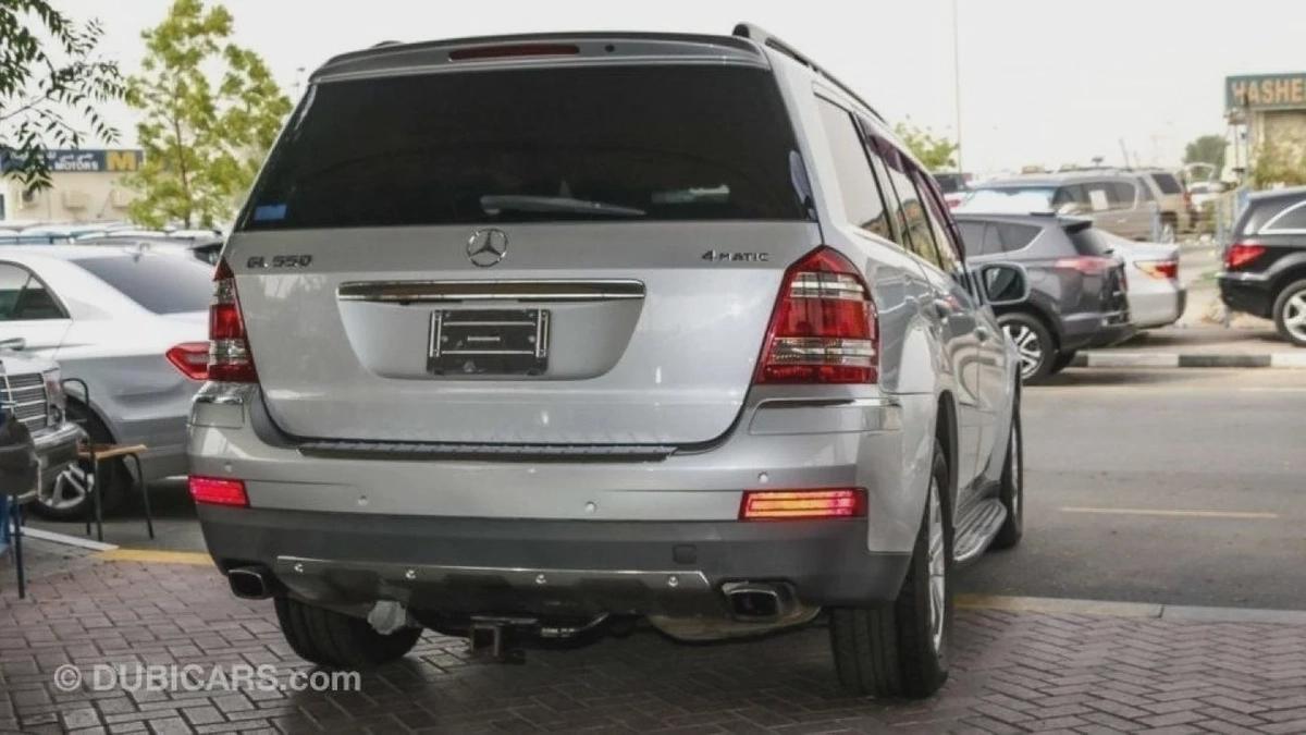 Mercedes Benz GL550-3-3