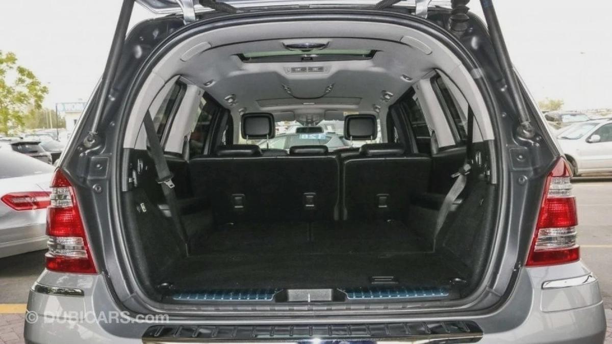 Mercedes Benz GL550-6-6